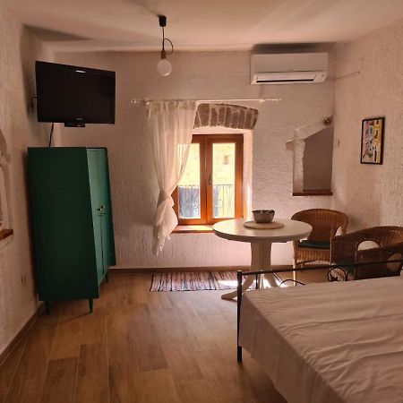 Studio Apartman Lidija شيبينيك المظهر الخارجي الصورة